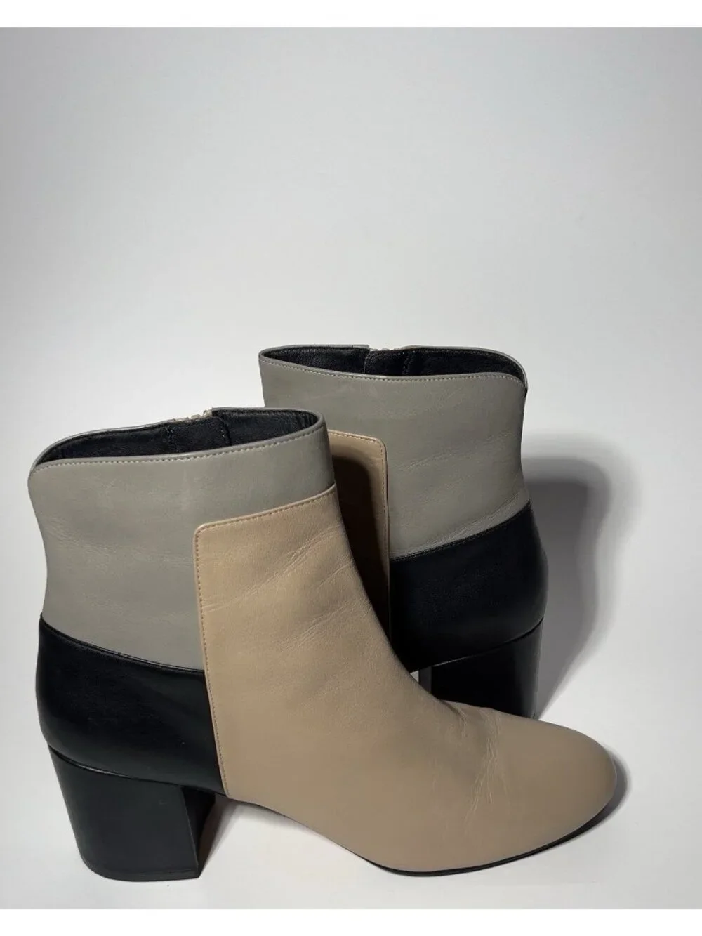 Cole Haan Colorblock Leather Booties Women’s 8.5B Side Zip Block Heel